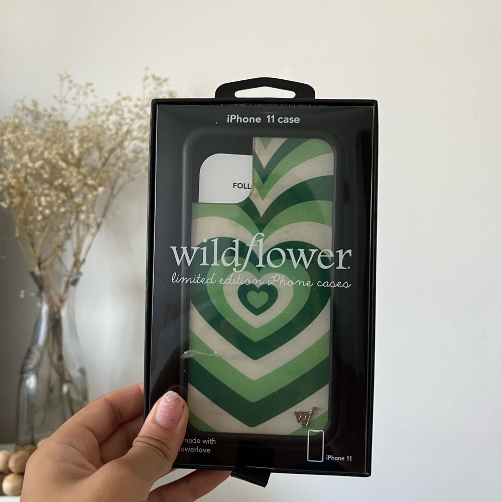 Wildflower iPhone 11 Case